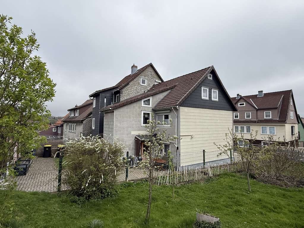Immobilie in Clausthal-Zellerfeld - Schönes, saniertes 2-Familien Haus in Clausthal mit Garten, Garage und einem bestehendem Wohnrecht - Bild 4