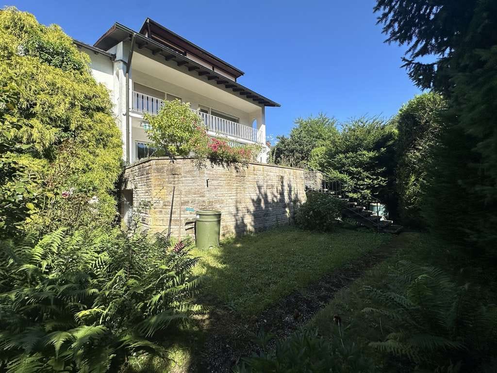Immobilie in Neckarsteinach - Großzügiges Wohnhaus mit tollem Garten und zusätzlichem Baugrundstück mit Entwicklungspotenzial! - Bild 3