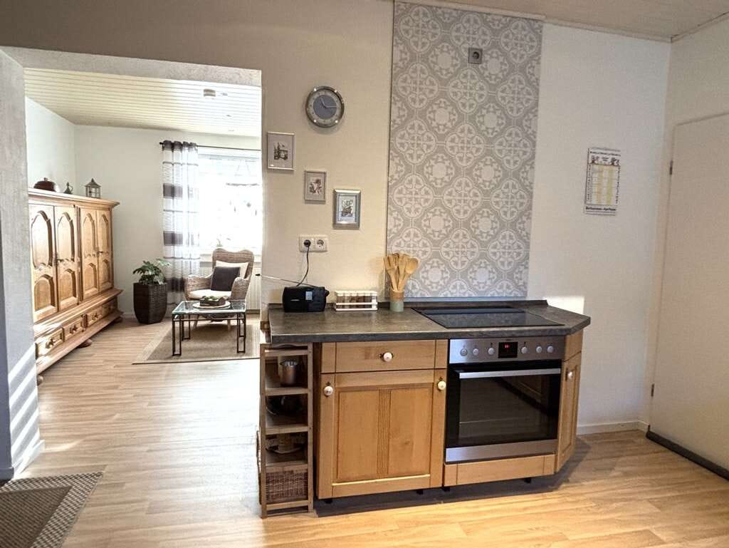 Immobilie in Würselen - Broichweiden!
Bezugsfreies 2-Familienhaus mit Garage und traumhaftem Garten - Bild 4