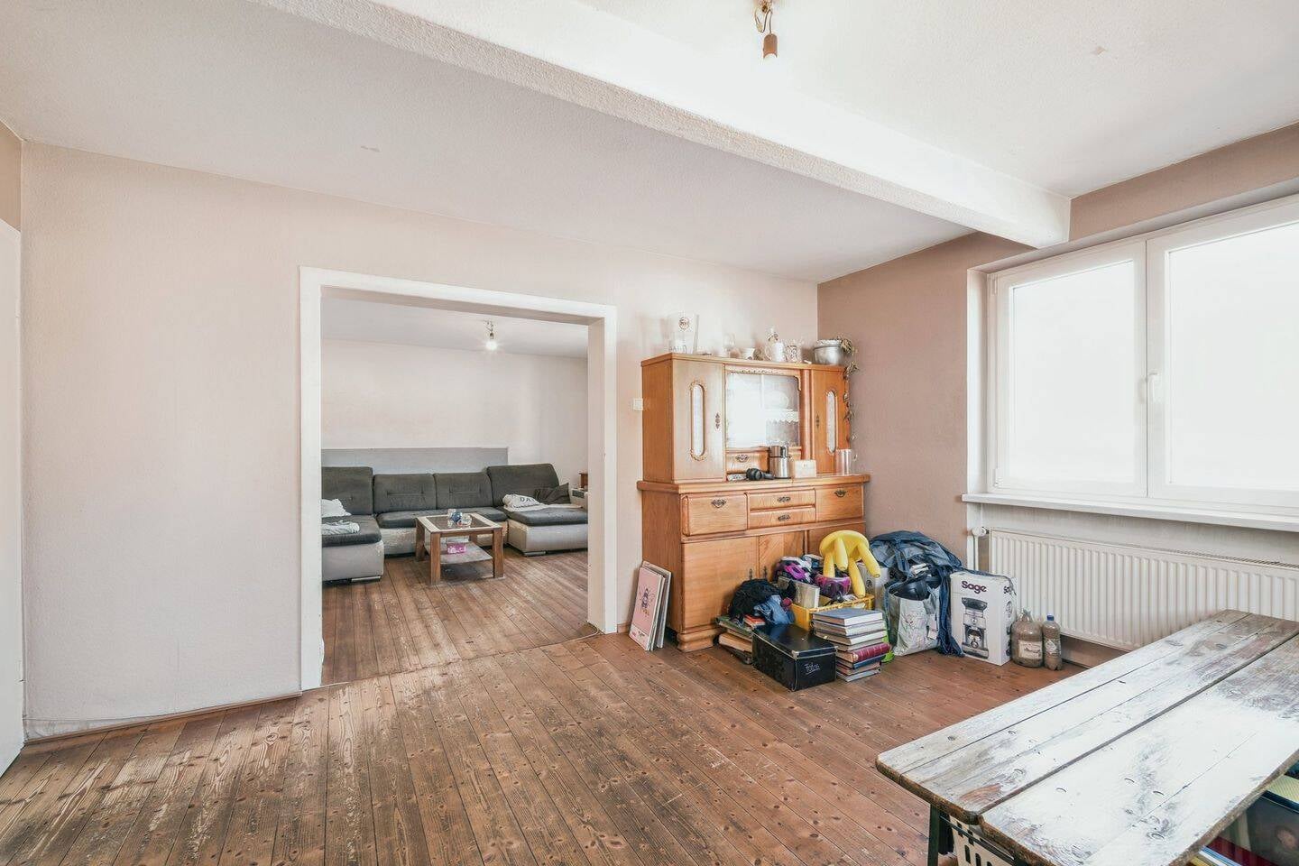 Immobilie in Wölfersheim - Ideal für Familien - Großzügiges Einfamilienhaus mit Nebengebäude auf großem Grundstück - Bild 4
