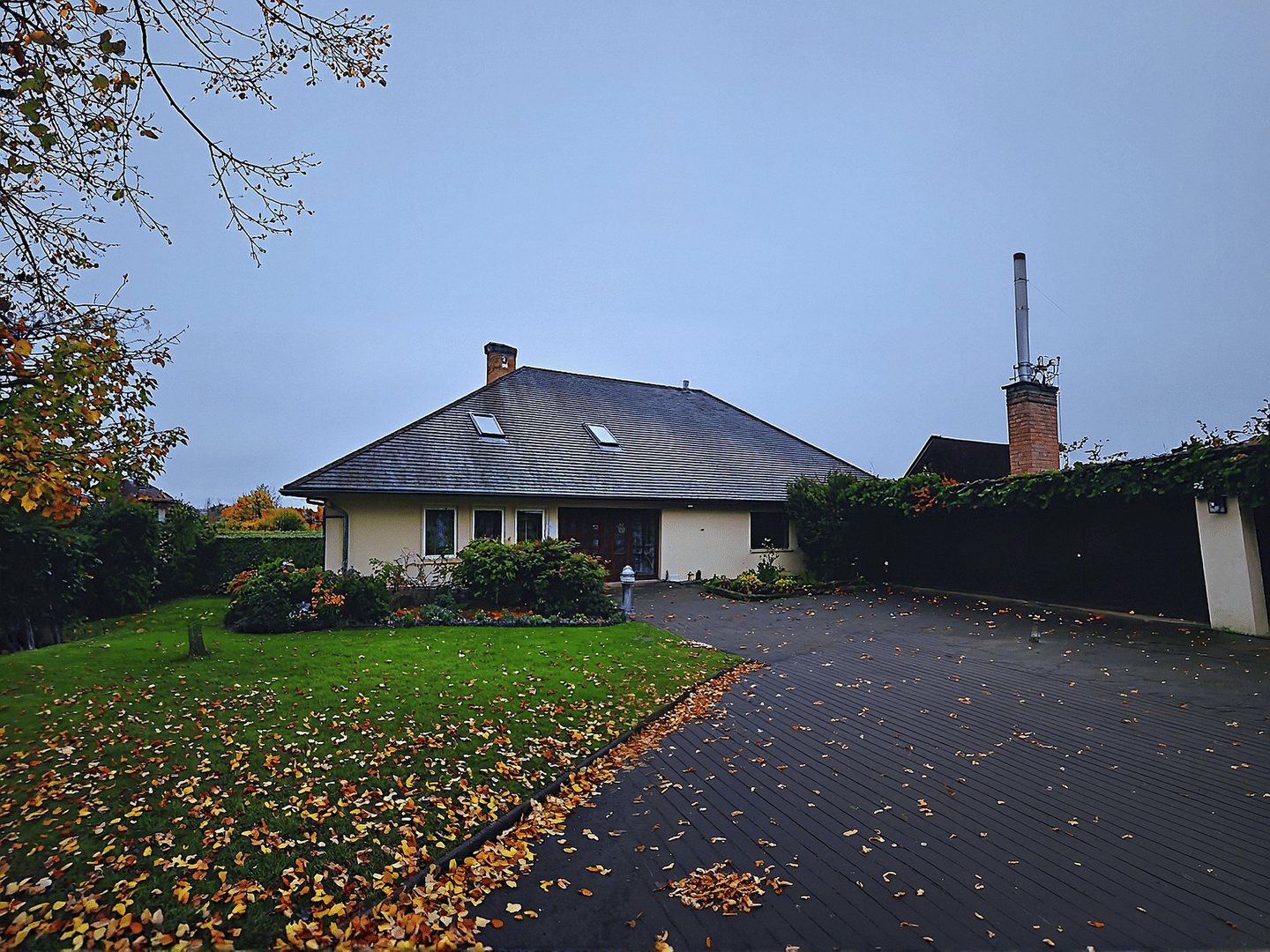 Immobilie in Eggolsheim - Geräumiges Einfamilienhaus mit 2000 m² Grundstück in Eggolsheim - Bild 0
