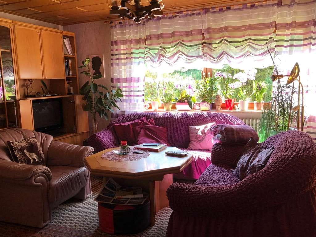 Immobilie in Unterreichenbach - Tolle Gelegenheit! Charmante 3-Zimmer-Wohnung mit schönem Ausblick - Bild 2