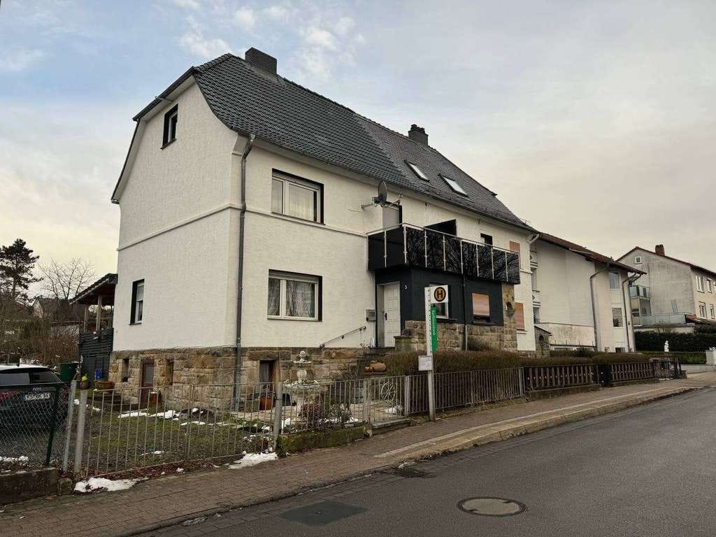 Immobilie in Fuldatal - Großzügige Doppelhaushälfte in ruhiger Lage von Kassel - Fuldatal - Bild 0
