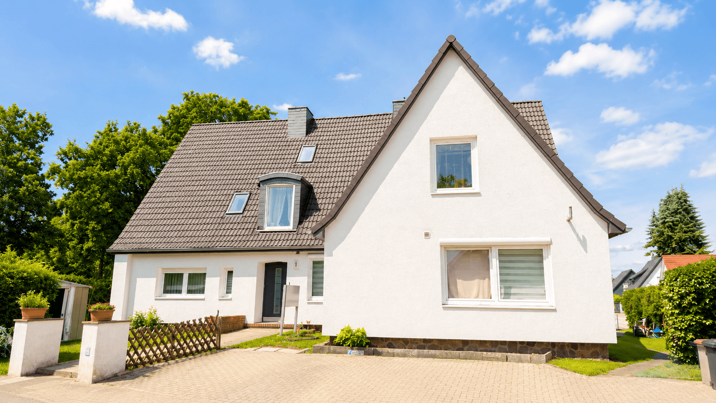 Immobilie in Geesthacht - Energetisch saniertes Mehrfamilienhaus in Geestaacht - Bild 2
