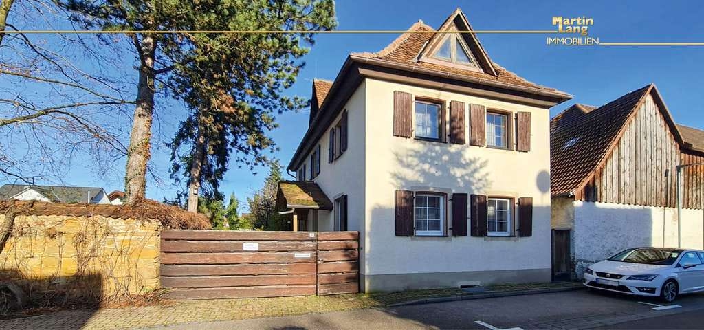 Immobilie in Ehrenkirchen - Ein Haus mit einem besonderen Altbau Charme - Bild 1