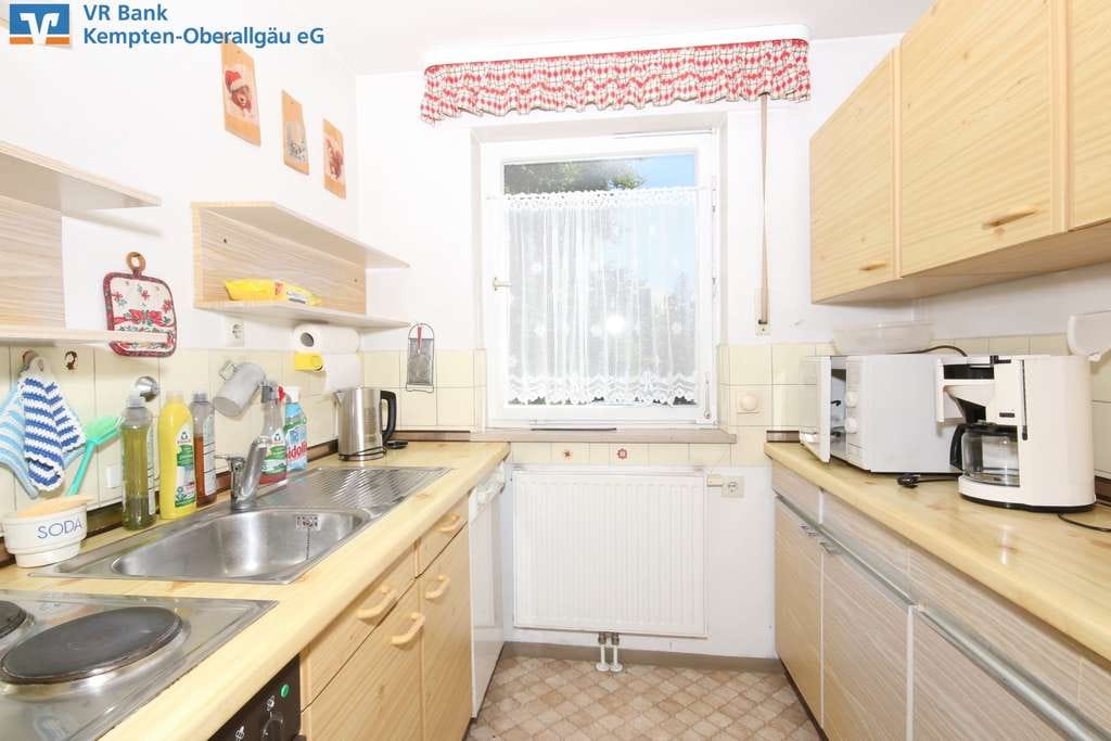 Immobilie in Immenstadt im Allgäu - Handwerker & Modernisierer aufgepasst 
Zweifamilienhaus mit viel Potenzial
 - Bild 4