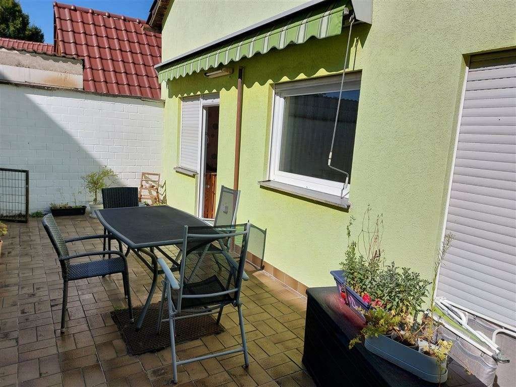 Immobilie in Gerolsheim - Großzügiges Wohnhaus mit Scheune, Zentral Gerolsheim - Bild 2