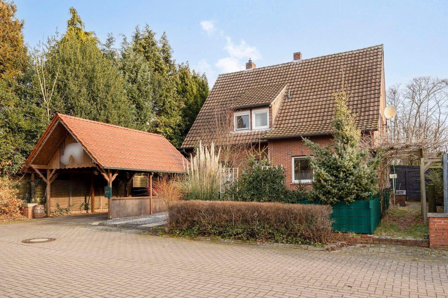 Immobilie in Neuenhaus - Freistehend wohnen – mit Schlaf- und Badezimmer im Erdgeschoss – in ruhiger Wohnlage von Neuenhaus - Bild 0