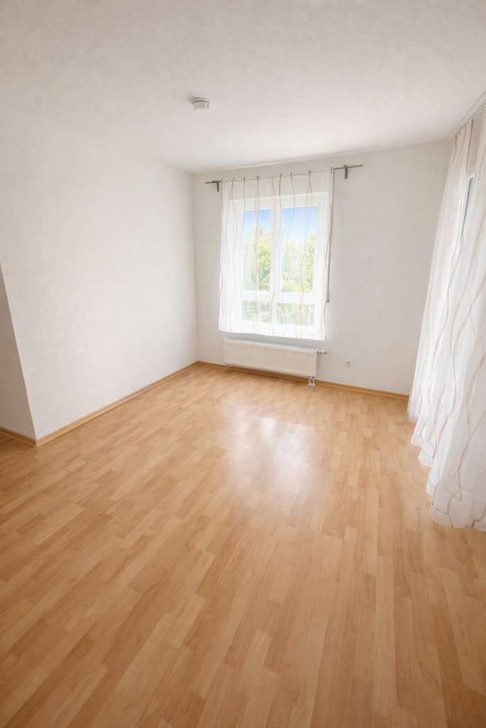 Immobilie in Plochingen - solides Investment o. Eigenbedarf | 2-Zimmer-Wohnung Balkon, Keller & Tiefgarage | kein Wartungsstau - Bild 2