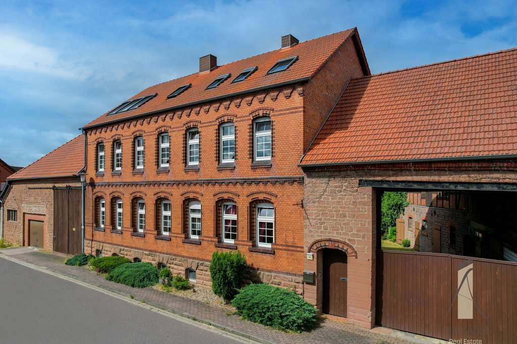 Immobilie in Altenhausen - Großer Vierseitenhof für Selbstversorger, Tierhalter oder Mehrgenerationenwohnen! - Bild 0