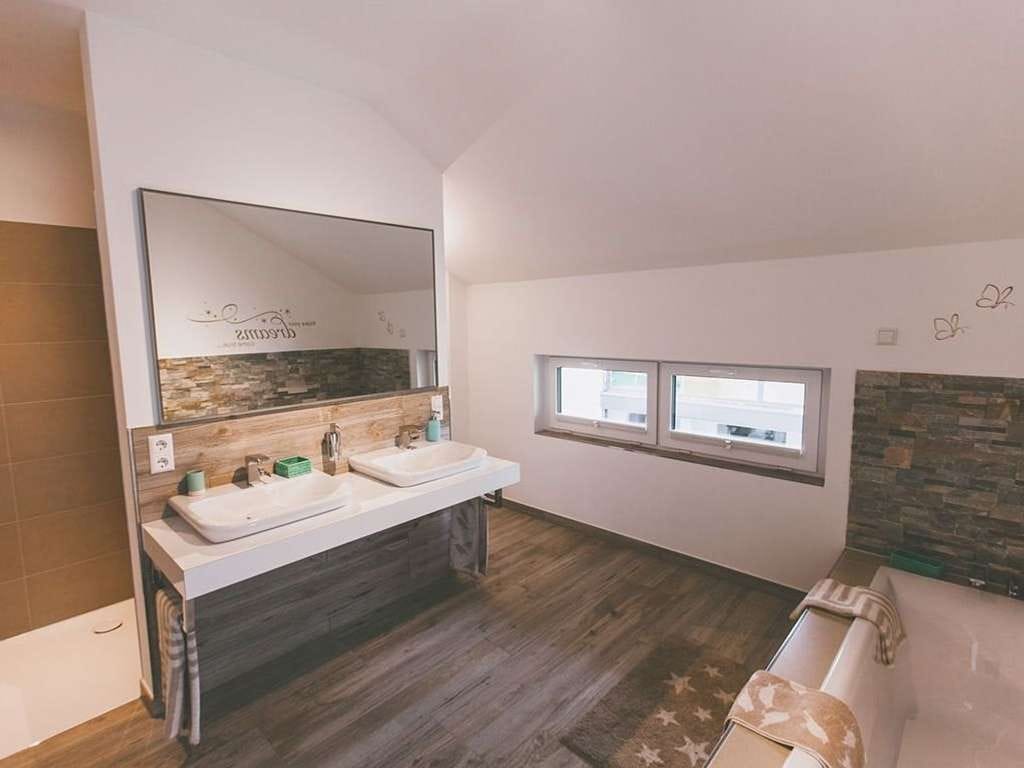 Immobilie in Limbach - Einliegerwohnung inklusive-bauen mit Massahaus - Bild 1