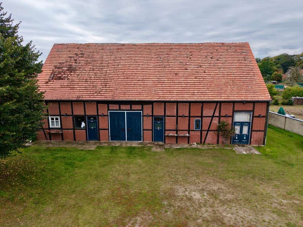 Immobilie in Liebenwalde - Attraktiver 4-Seiten-Hof mit Wiesenland - Bild 3