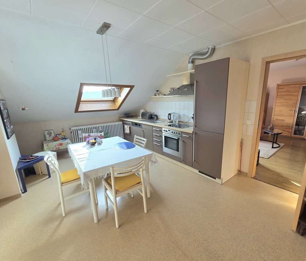 Immobilie in Dieburg - Schöne 3-Zi.-ETW mit Dachterrasse und Carport in Dieburg zu verkaufen - Bild 2