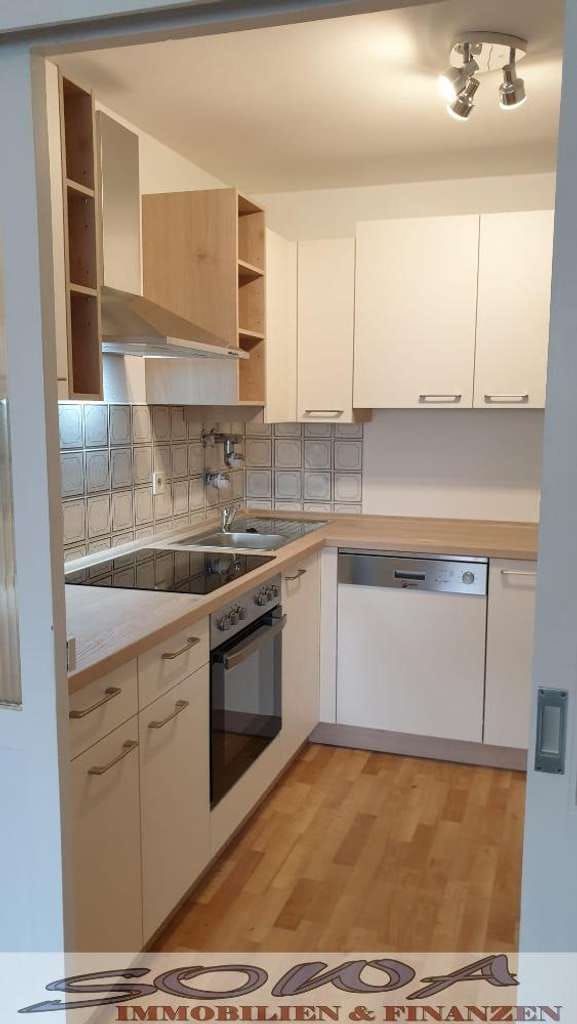 Immobilie in Neuburg an der Donau - Charmante 2 Zimmer Wohnung mit Balkon in Hochparterre-Lage Neuburg | Ostend - Ein Objekt von Ihre... - Bild 2