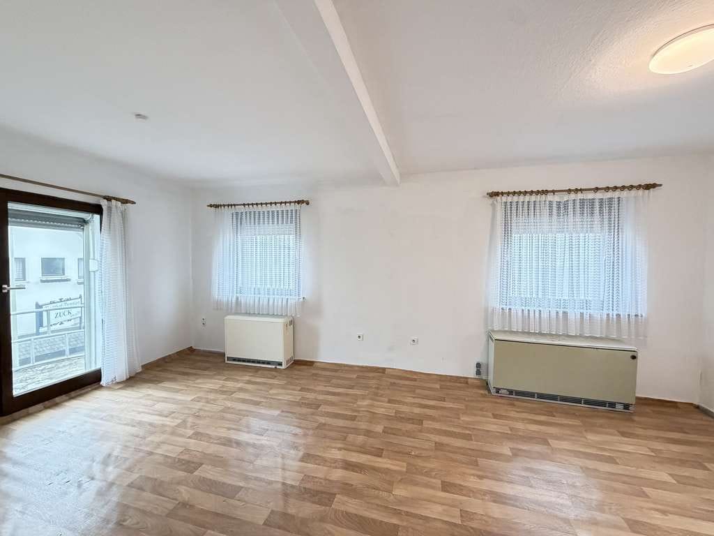 Immobilie in Schauren - Ihr neues Zuhause im Hunsrück – Einfamilienhaus mit Gestaltungspotenzial in Schauren - Bild 4