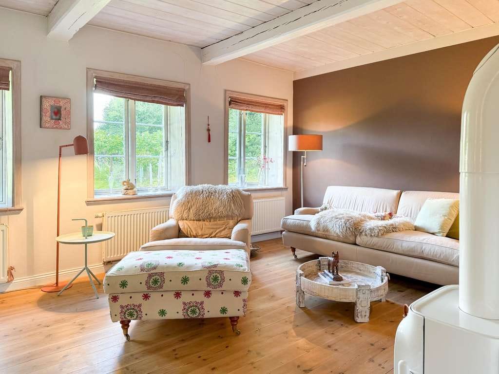 Immobilie in Winnert - Liebevoll und top saniertes Reetdachhaus mit Bauerngarten - Bei Husum-Nordsee - Bild 3