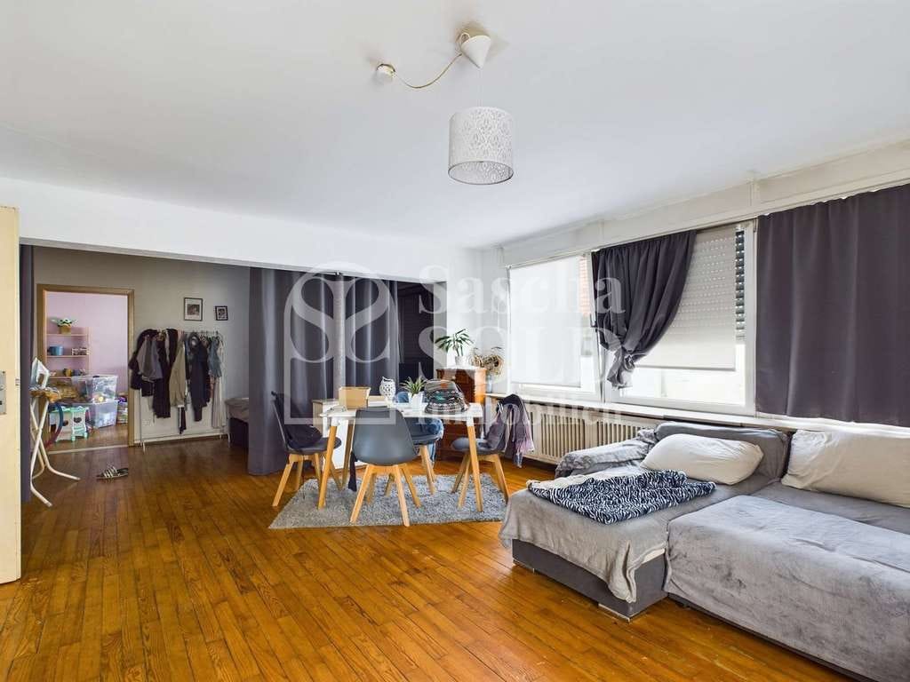 Immobilie in Sankt Ingbert - Wohn- und Geschäftshaus für Investoren in St. Ingbert – mit Wohnung, Gaststätte, Garten und Garagen - Bild 3