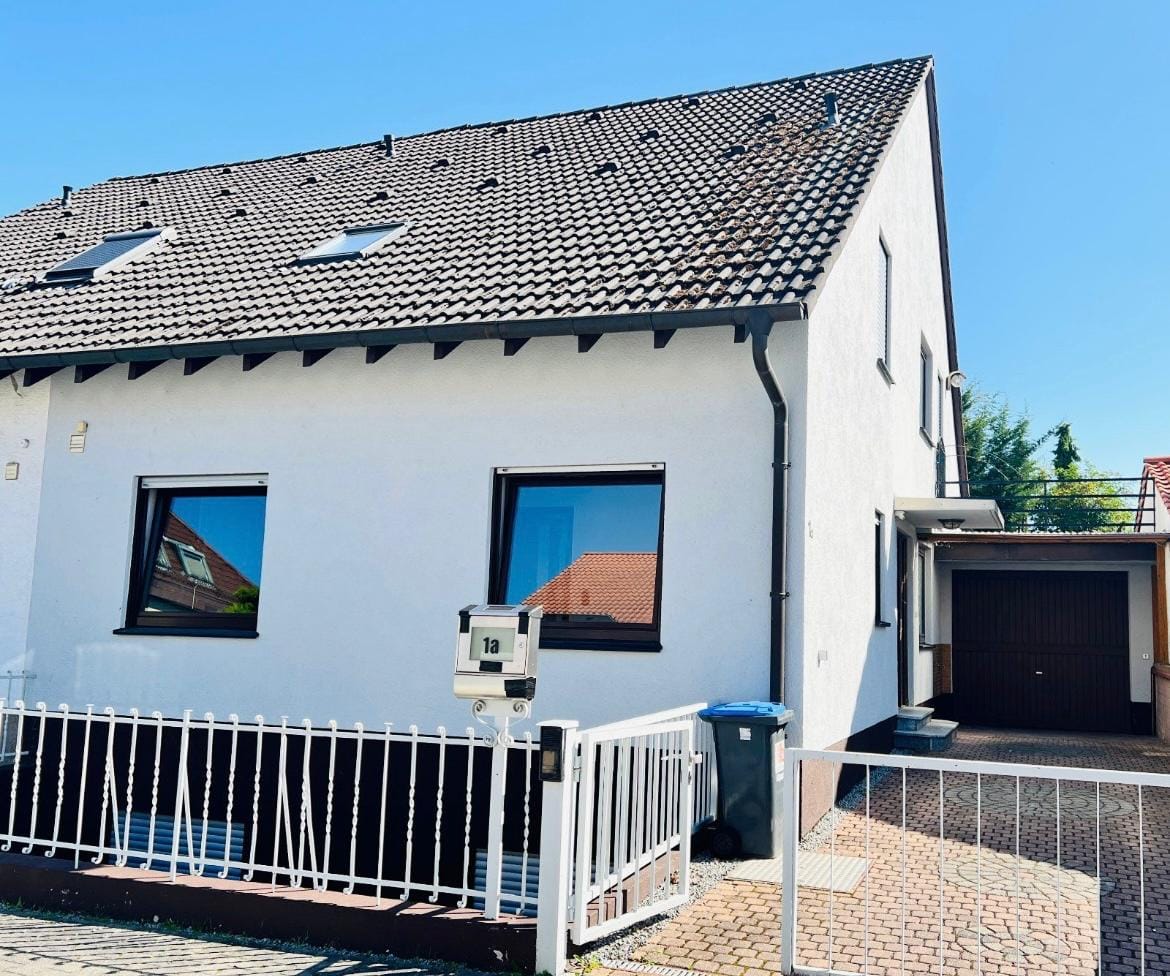 Immobilie in Beindersheim - Familienfreundliches Haus  in Beindersheim mit Einliegerwohnung - Bild 0