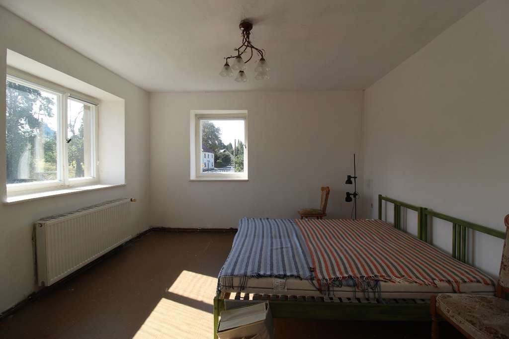 Immobilie in Penig - Wohnhaus mit Nebengebäude zum grundlegenden Ausbau - Bild 3