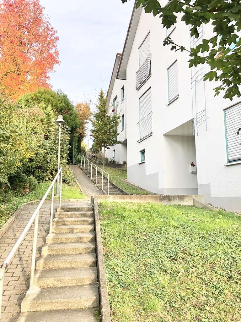 Immobilie in Achern - 2 Charmante 3 Zimmerwohnungen mit Balkon und Tiefgaragenstellplatz - Bild 1