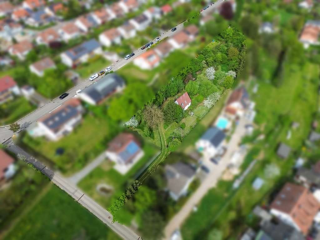 Immobilie in Albershausen - Wohnen im Grünen: Einzigartiges Grundstück mit Altbestand und großem Gestaltungsspielraum - Bild 0