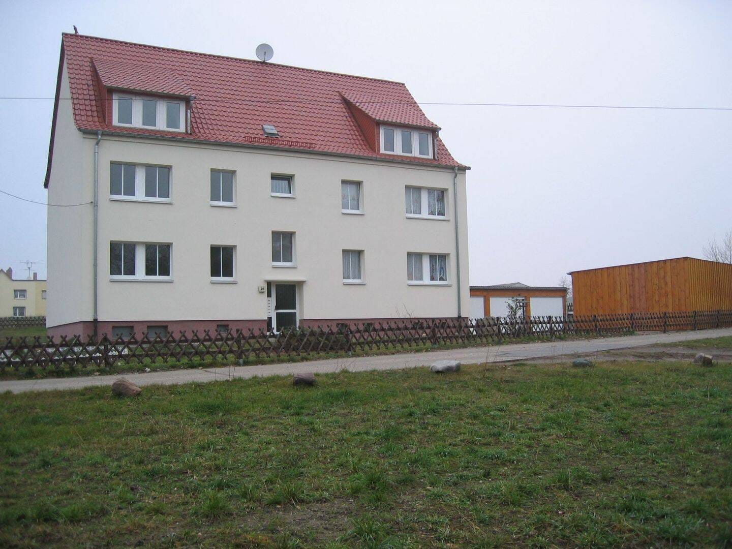Immobilie in Dommitzsch - Attraktive Kapitalanlage:  Vollvermietetes Mehrfamilienhaus mit nachhaltiger Substanz in Greudnitz - Bild 3