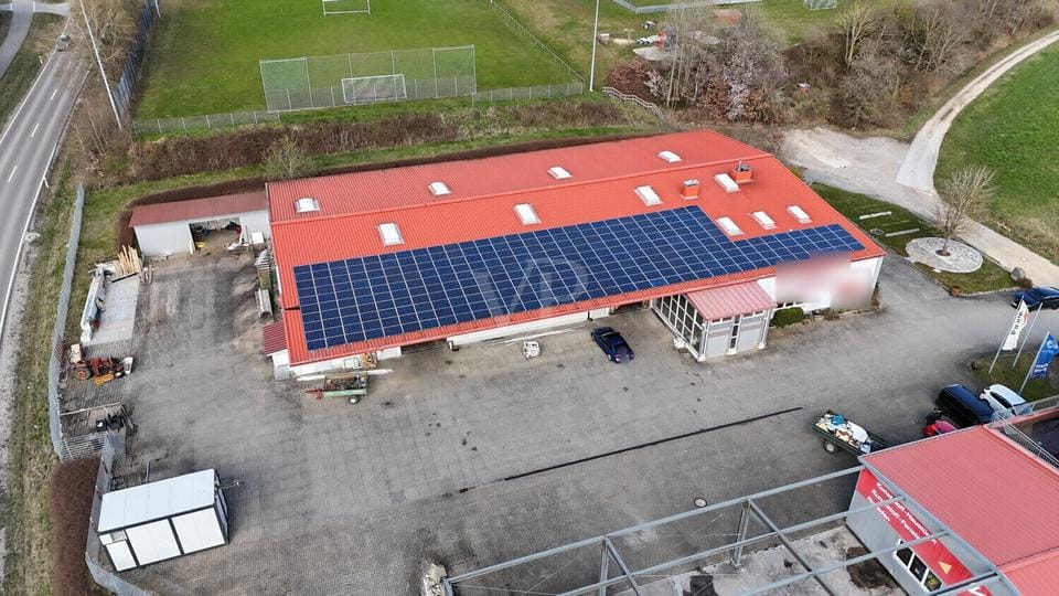 Immobilie in Wieseth - Bürogebäude mit Lagerhalle und Freifläche Nähe Herrieden - Bild 0