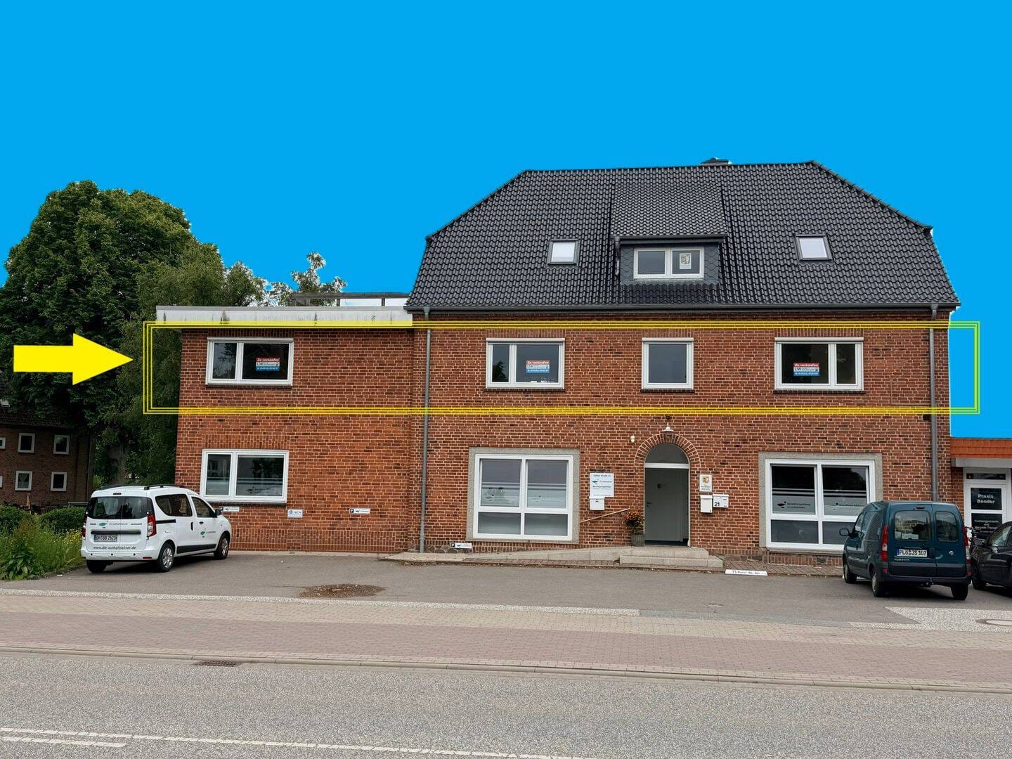 Immobilie in Oldenburg in Holstein - Zum Renovieren: 5-Zimmer-Wohnung mit 2 Stellplätzen in zentraler Lage - Bild 1