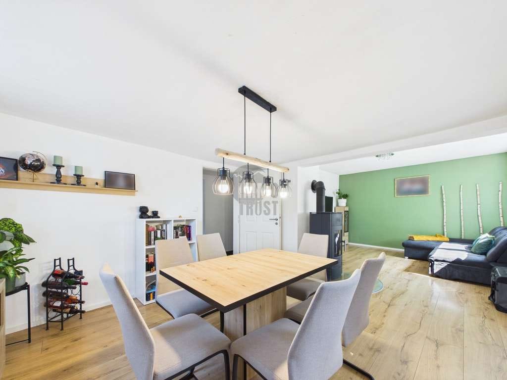 Immobilie in Lehrensteinsfeld - FAMILIENGLÜCK MIT ZUKUNFT – MODERNISIERTES HAUS MIT AUSBAUFLÄCHE - Bild 3