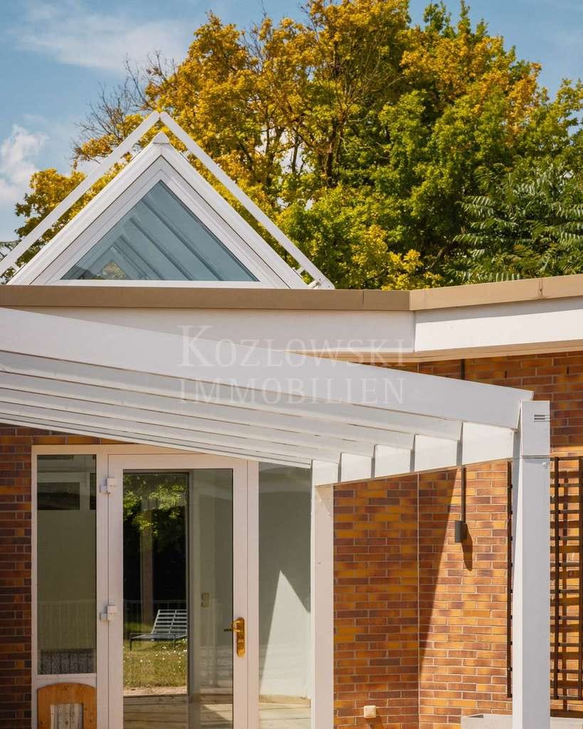 Immobilie in Haßloch - In Privatstraße am Feldrand - Design-Bungalow mit großem Traumgarten! - Bild 3