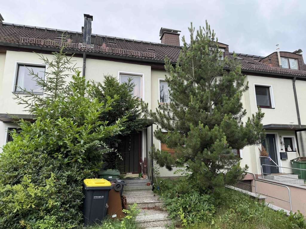 Immobilie in Selb - Messi-Haus: geräumt oder ungeräumt möglich + extra Garage - Bild 0