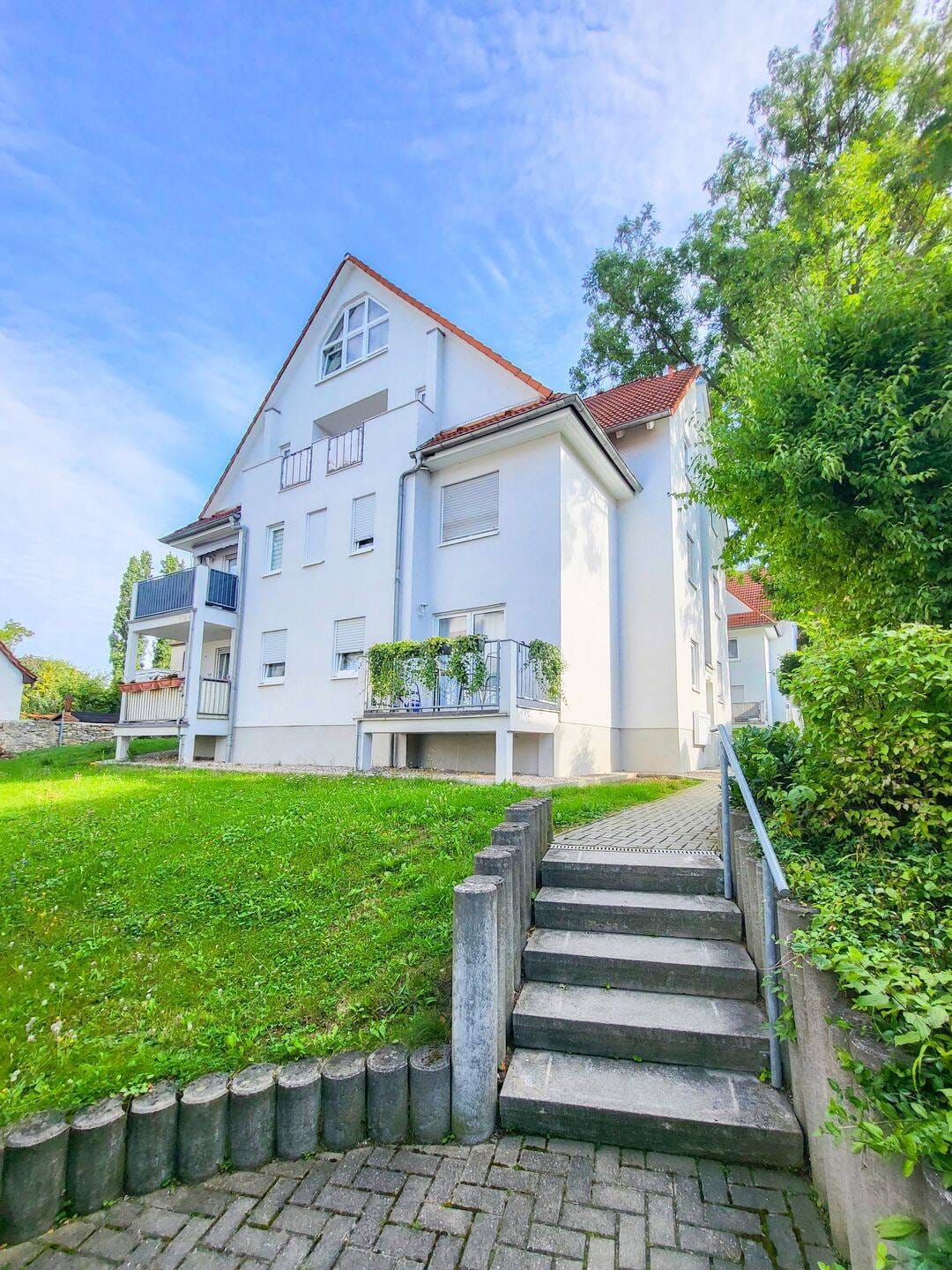 Immobilie in Weimar - Wohnen auf zwei Ebenen – Attraktive Maisonettewohnung mit Tiefgaragenstellplatz in Weimar - Bild 0
