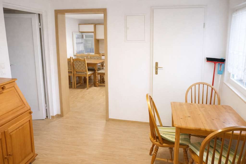Immobilie in Bechtheim - Ideal für Mehrgenerationen – großzügiges Haus mit drei Wohneinheiten - Bild 1