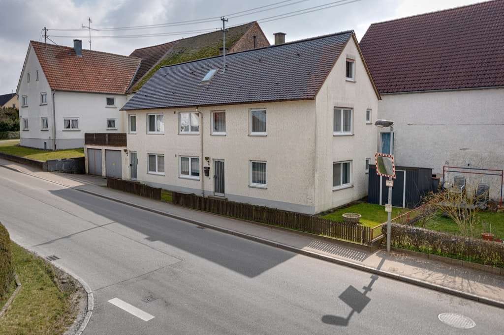 Immobilie in Erbach - Zwei Wohneinheiten - viele Möglichkeiten! - Bild 1