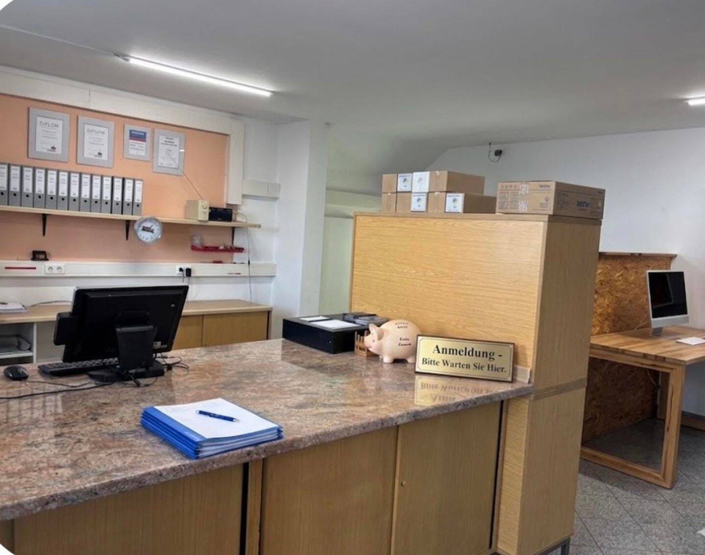 Immobilie in Kösching - Top-Gewerbefläche in Kösching - Sichtbarkeit, Frequenz, Erfolg - Bild 1