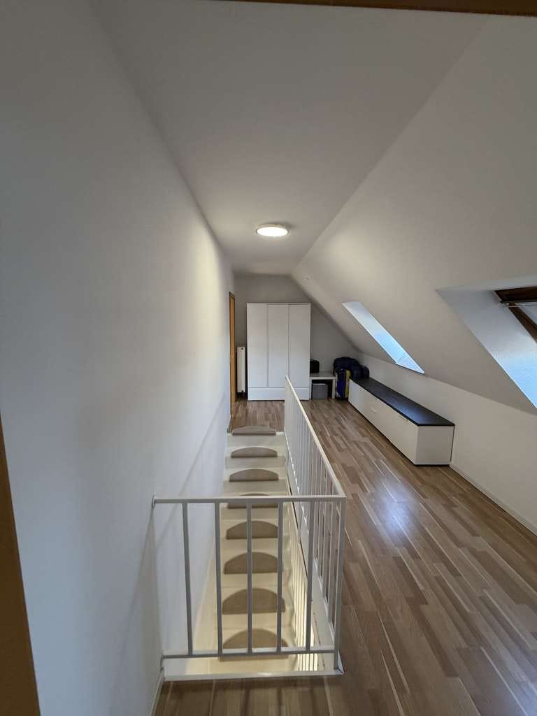 Immobilie in Dasing - Urbanes Wohnen mit Haus-im-Haus-Charakter – Gepflegte Maisonette in Top-Lage - Bild 3