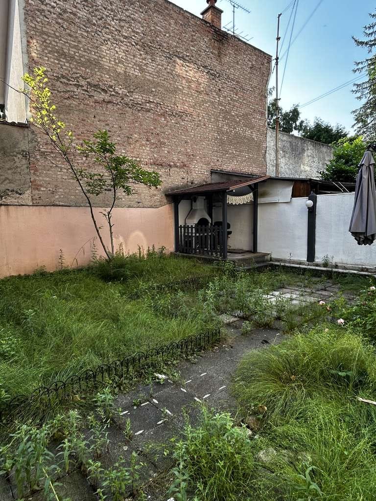 Immobilie in Baden-Baden - Renovierungsbedürftiges Mehrfamilienhaus in Baden-Baden Lichtental - Bild 2