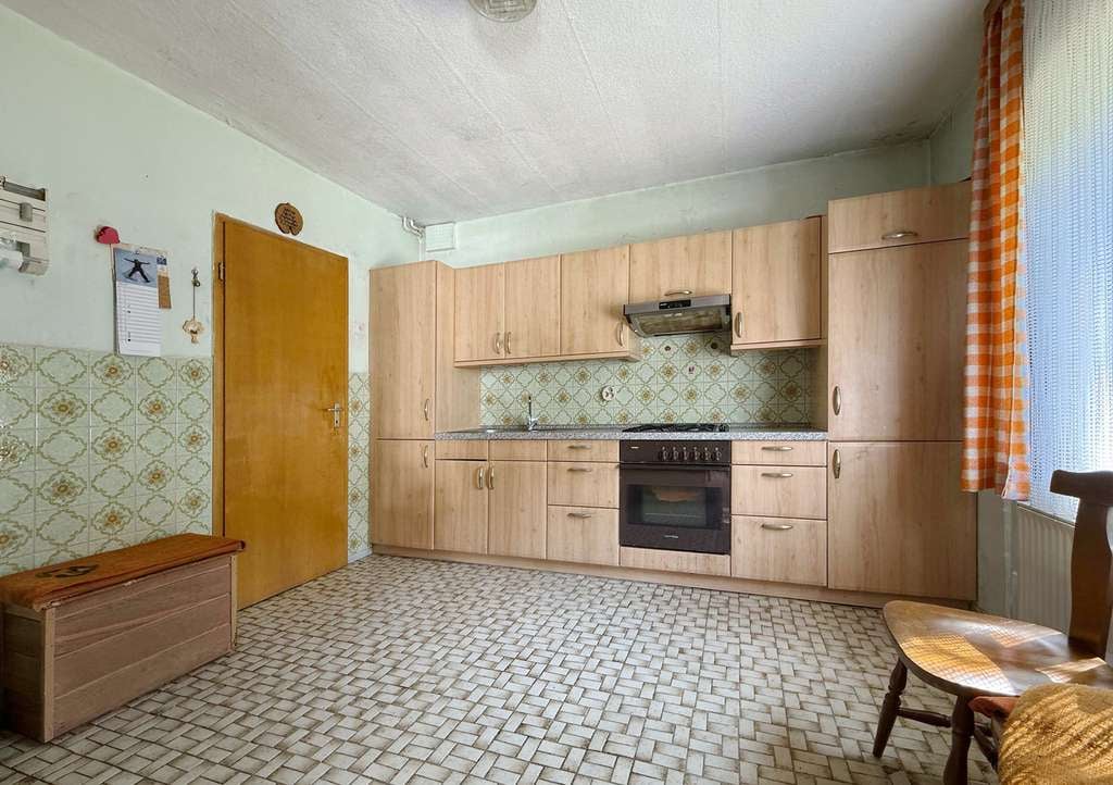 Immobilie in Karwitz - Einfamilienhaus mit großem Grundstück und viel Gestaltungspotenzial in Karwitz-Nausen - Bild 2