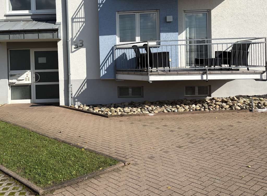Immobilie in Kirchheimbolanden - Gepflegte 3-Zimmer-Erdgeschosswohnung mit Balkon, Garage, Keller und Stellplatz in Kirchheimbolanden - Bild 0