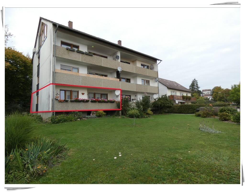 Immobilie in Schillingsfürst - 4-Zimmer-Eigentumswohnung mit schönem Balkon, Einbauküche und Garage - Bild 0