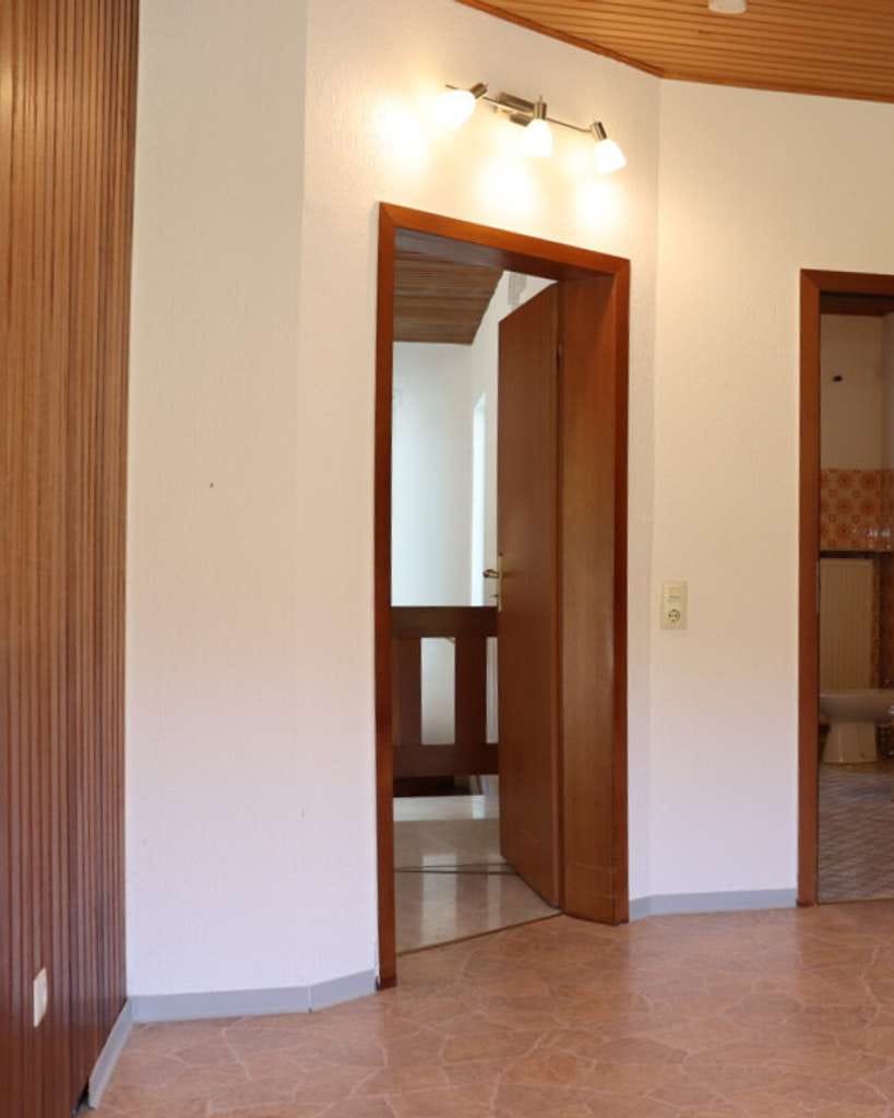 Immobilie in Mölln - Puristisches Wohnen auf großem Grundstück - Bild 2