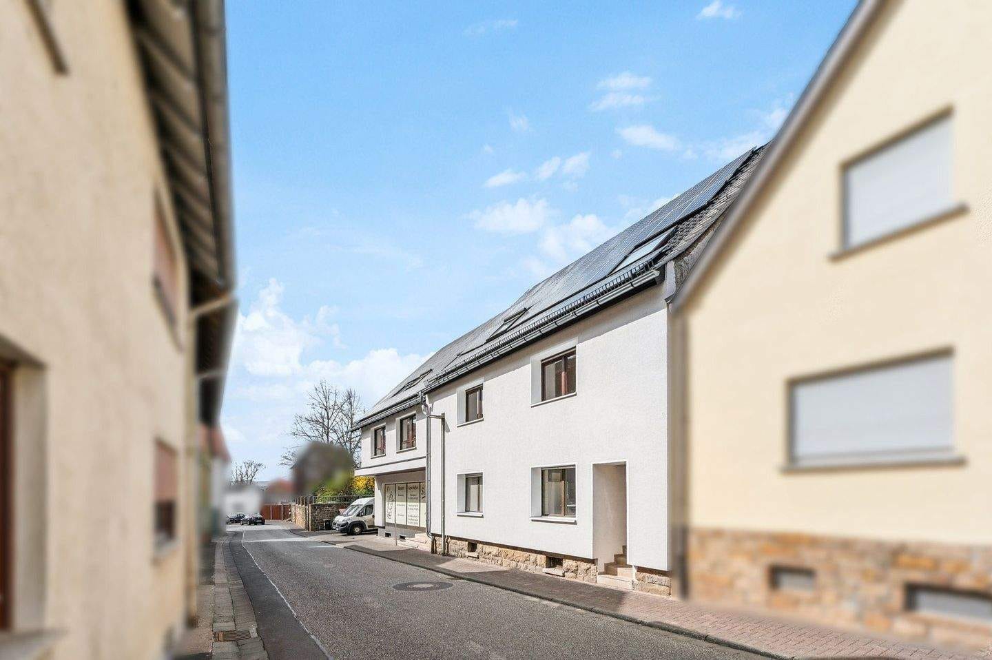 Immobilie in Rockenberg - Modernisiertes Wohn- und Geschäftshaus in zentraler Lage von Rockenberg - Bild 1