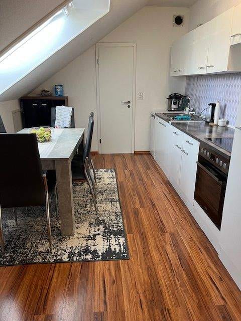 Immobilie in Jettingen-Scheppach - freundliche 3 ZKB, Dachgeschosswohnung, Balkon, 2 Kfz-Stellplätze in 89343 Jettingen-Scheppach OT Scheppach  - Bild 2