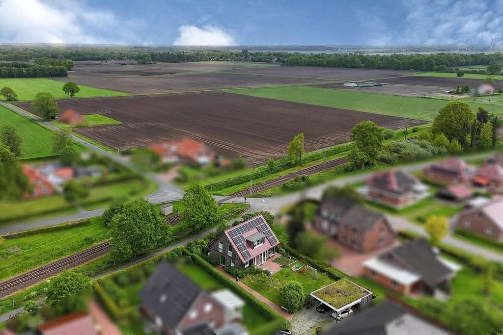 Immobilie in Nortmoor - Nachhaltig wohnen in Nortmoor: KfW 40+ Einfamilienhaus mit Photovoltaik & Erdwärme - Bild 3