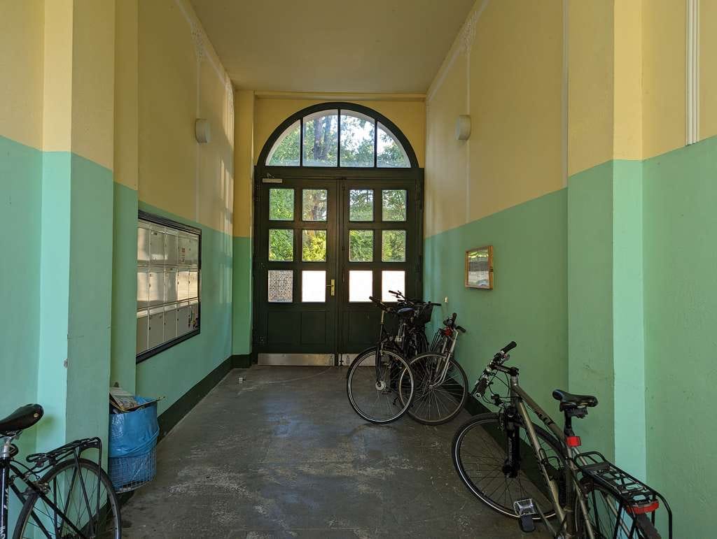 Immobilie in Potsdam - Vermietete 2-Zimmer-Altbauwohnung zur Eigennutzung oder Kapitalanlage! TOPLAGE Babelsberg! - Bild 3