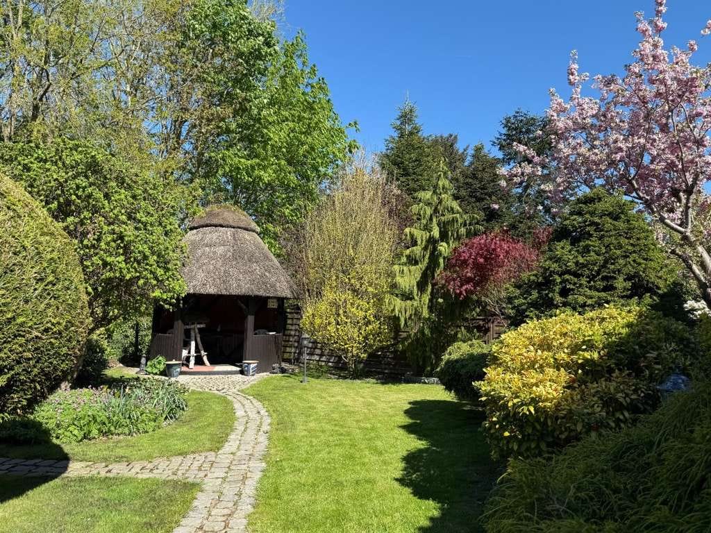Immobilie in Otterndorf - Historisches Einfamilienhaus mit zwei Garagen im Herzen der Altstadt von Otterndorf - Bild 3