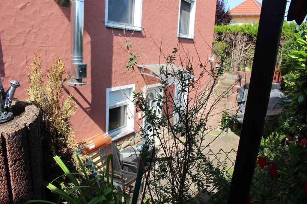 Immobilie in Bermersheim vor der Höhe - Attraktives Doppelhaus mit drei Wohneinheiten in Bermersheim v.d.H. - Bild 3