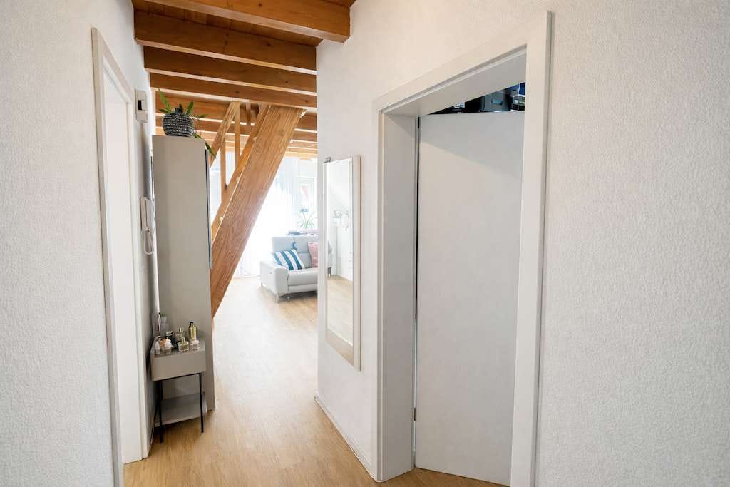 Immobilie in Pleidelsheim - 2 Zimmer DG Wohnung Loft-Charakter inkl. Garage + ideal zum vermieten! - Bild 4