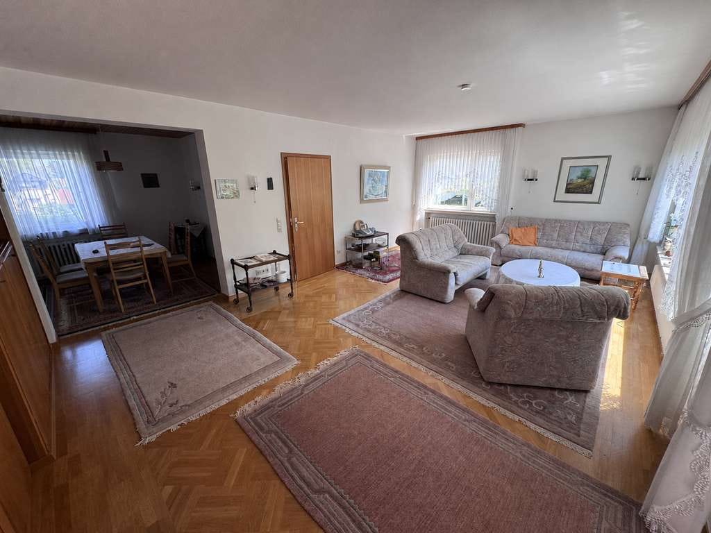 Immobilie in Solms - Burgsolms, Zentrum Einfamilienhaus mit sep. Bauplatz - Bild 1
