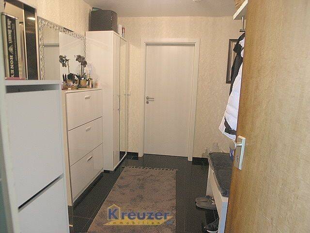 Immobilie in Baienfurt - Modernisiert * Gepflegt * Kurzfristig beziehbar - Tolle 4-Zimmerwohnung im 5. OG mit Aufzug ! - Bild 1
